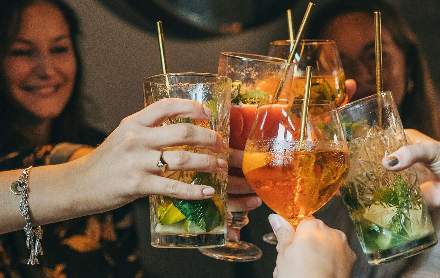 まとめ:飲み会でしゃべりすぎて後悔しすぎず、次に活かすようにしよう