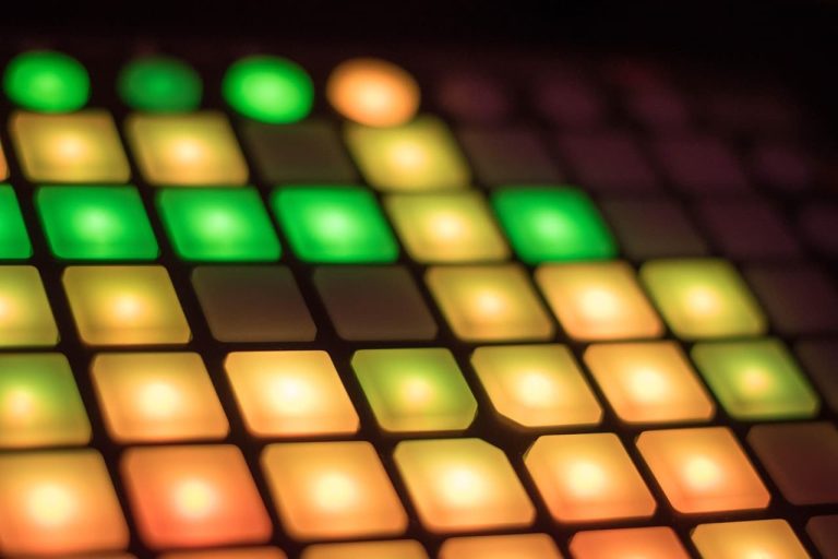 田代まさしの娘はやばい？現在、父の犯罪、母の死乗り越え挑戦中！